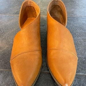 Cynthia Rowley size 8.5 brown slip shoes. Lightly worn.